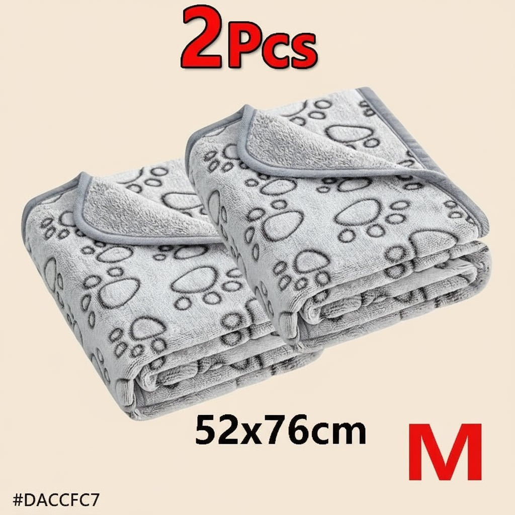 Two folded gray pawfectos pet blankets with paw prints on a white background, labeled '2Pcs' and '52x76cm M'.